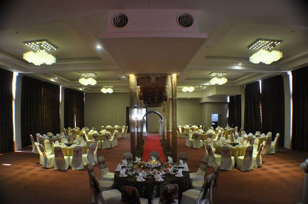 La Boss Hotel Malacca Buitenkant foto