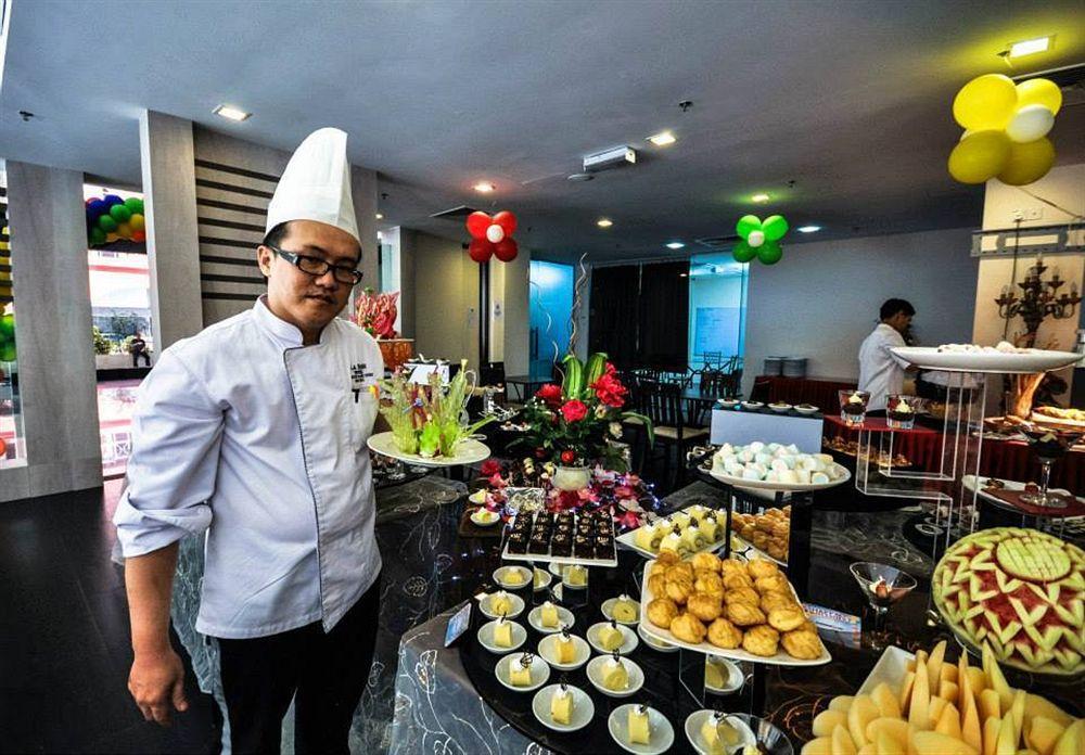 La Boss Hotel Malacca Buitenkant foto