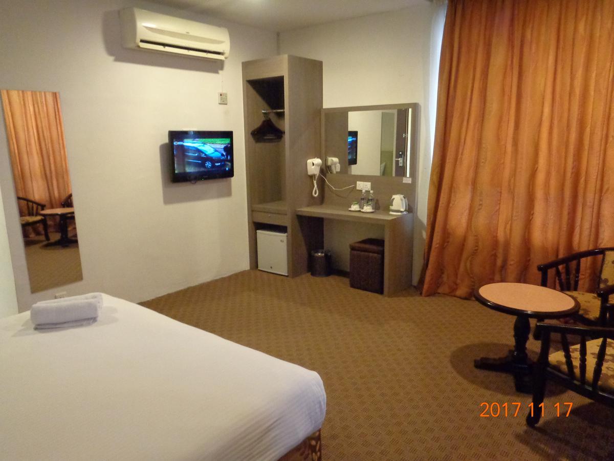 La Boss Hotel Malacca Buitenkant foto