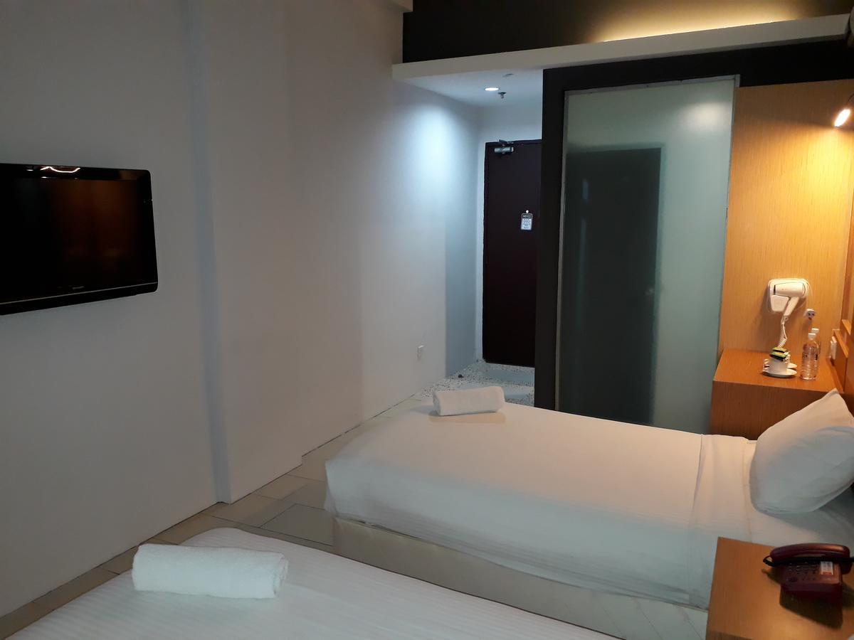 La Boss Hotel Malacca Buitenkant foto