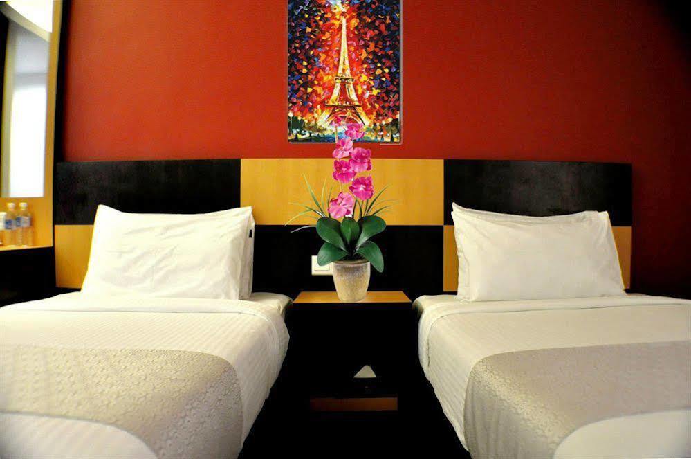 La Boss Hotel Malacca Buitenkant foto