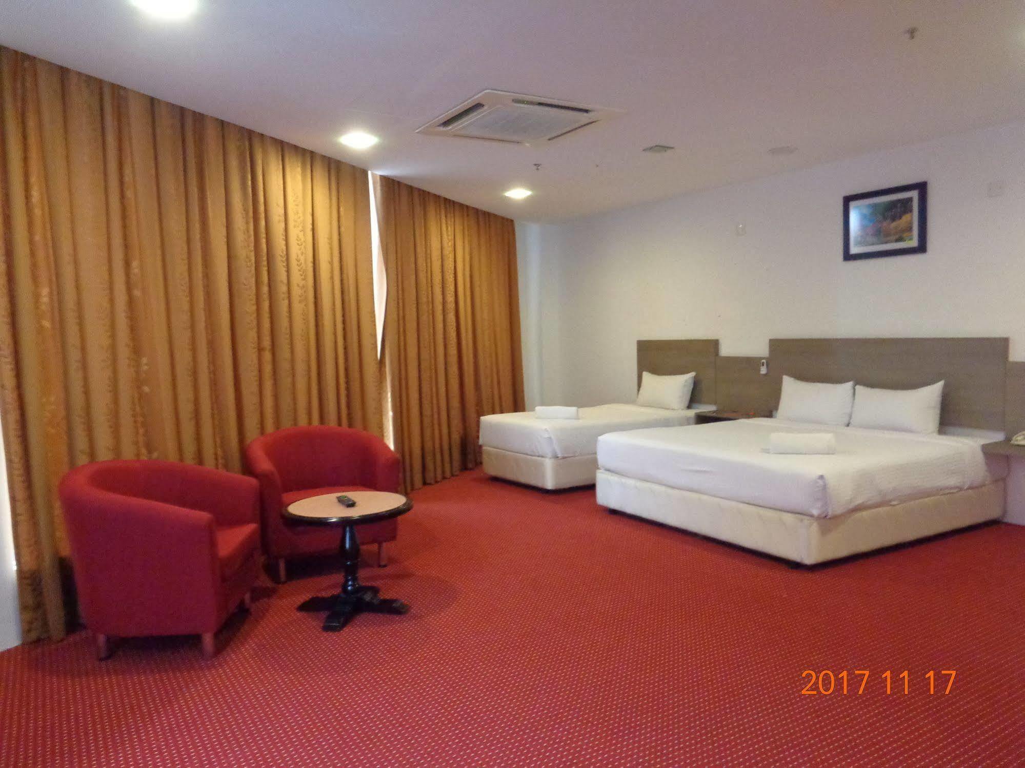La Boss Hotel Malacca Buitenkant foto