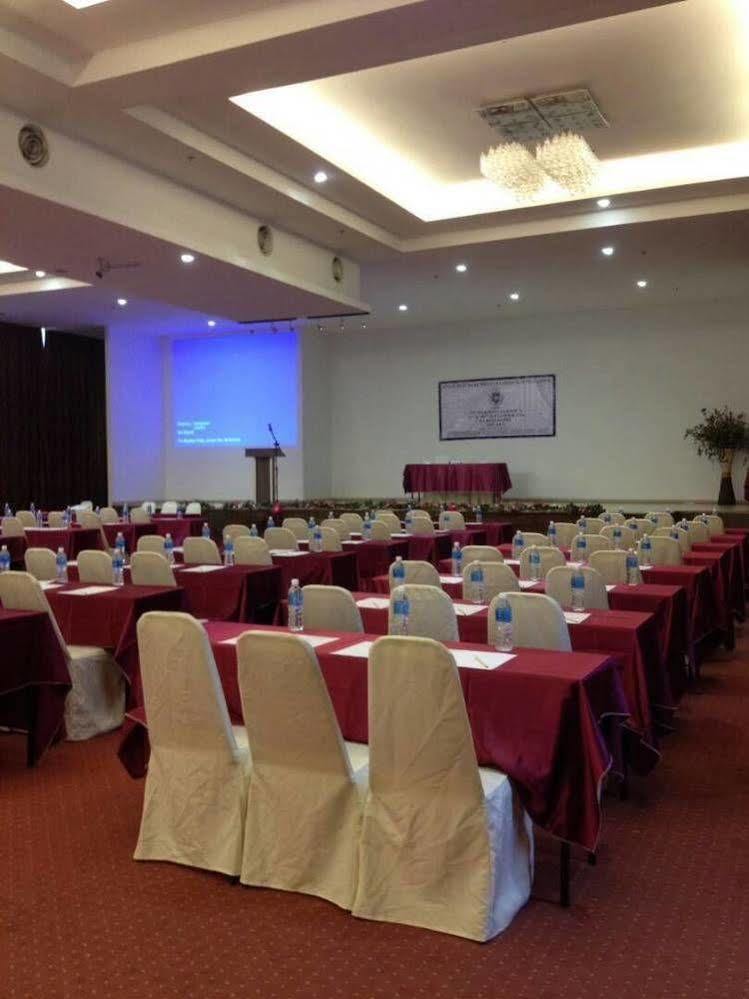 La Boss Hotel Malacca Buitenkant foto