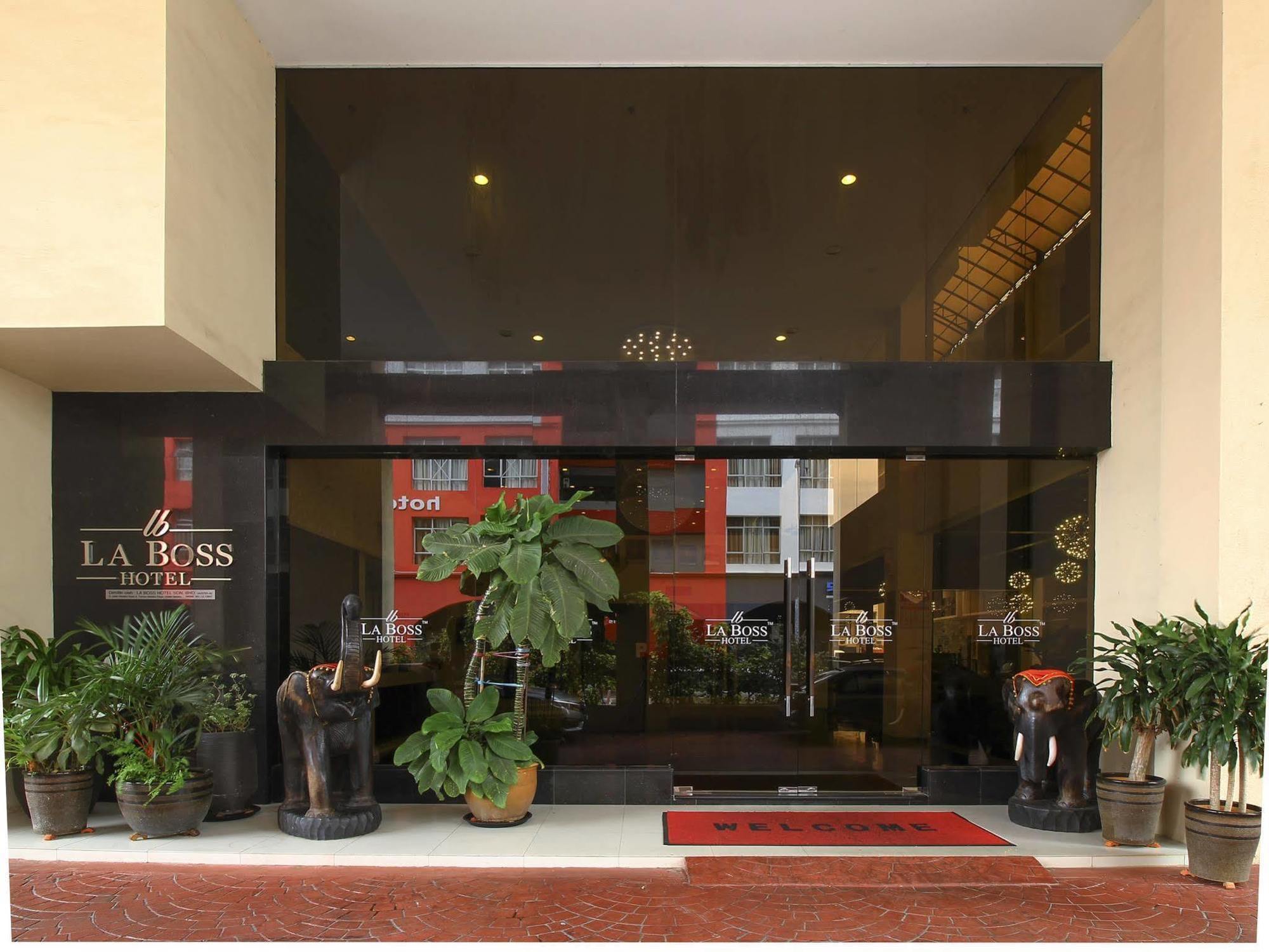 La Boss Hotel Malacca Buitenkant foto